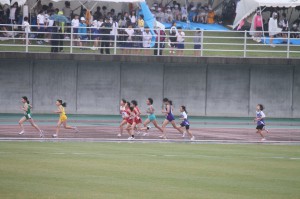 5年女子６００ｍ走スタート