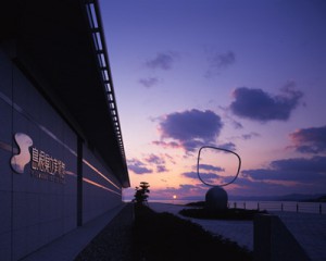 県立美術館２